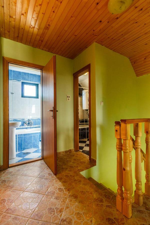 Guesthouse Wolf Žabljak Екстериор снимка